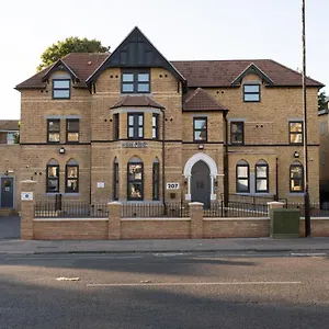 Dc, Stratford Londyn