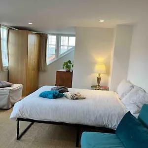 Cb53 Tower Bridge Townhouse 2 Bathrooms & Free Parking Londres